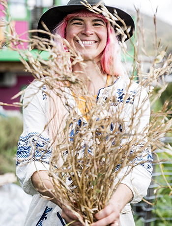 Hannah Moloney dry seed saving