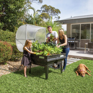 Family gardening with vegepod