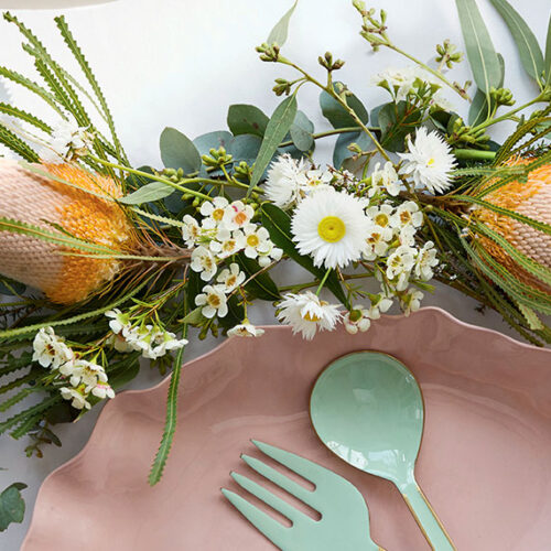 Festive table decor with Australian blooms